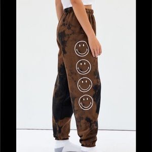 pacsun brown sweatpants